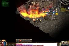 [端游] 【仿韩传奇】一键端自带内挂F12，武器精练、装备觉醒升华-万源库